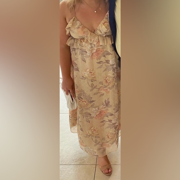 H&M Chiffon Maxi Dress Size Medium - Picture 4 of 4